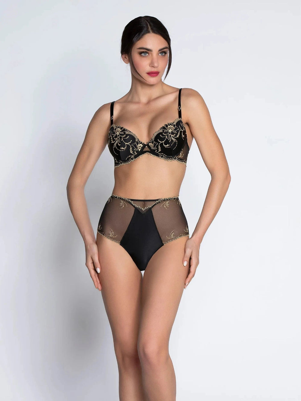 Lise Charmel Eblouissante Icone Contour Pad Bra - Sugar Cookies Lingerie