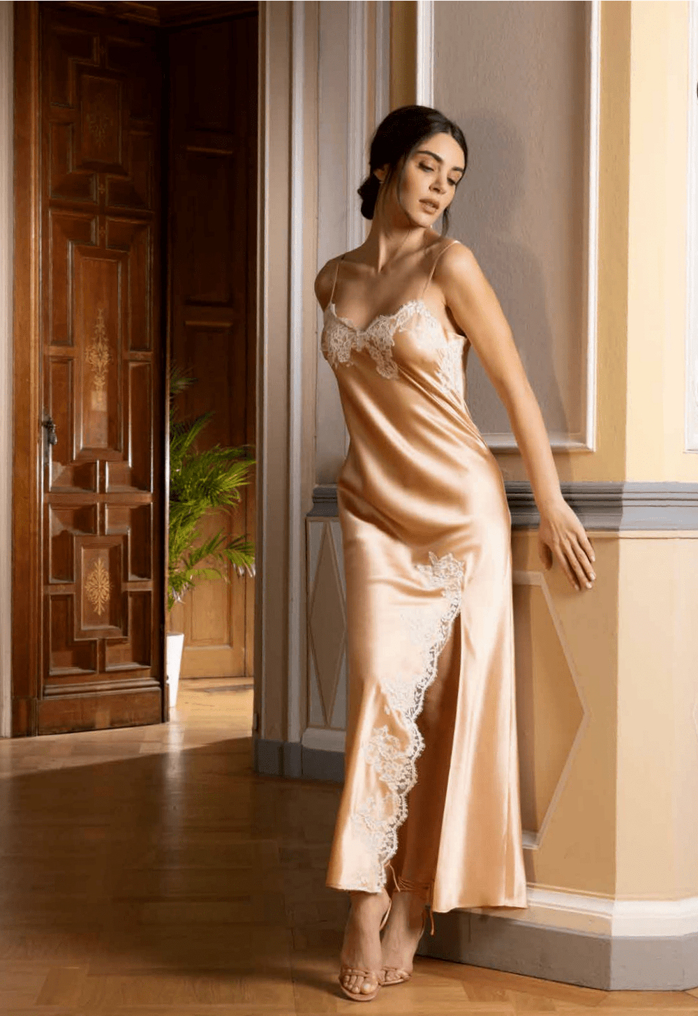Lise Charmel Splendeur Soie Long Gown - Sugar Cookies Lingerie