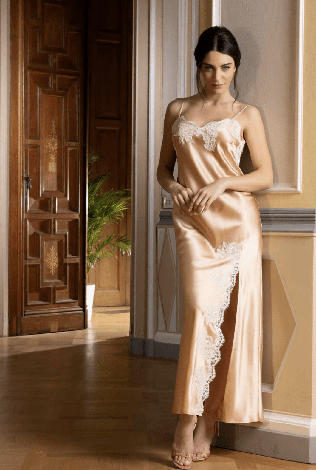 Lise Charmel Splendeur Soie Long Gown - Sugar Cookies Lingerie