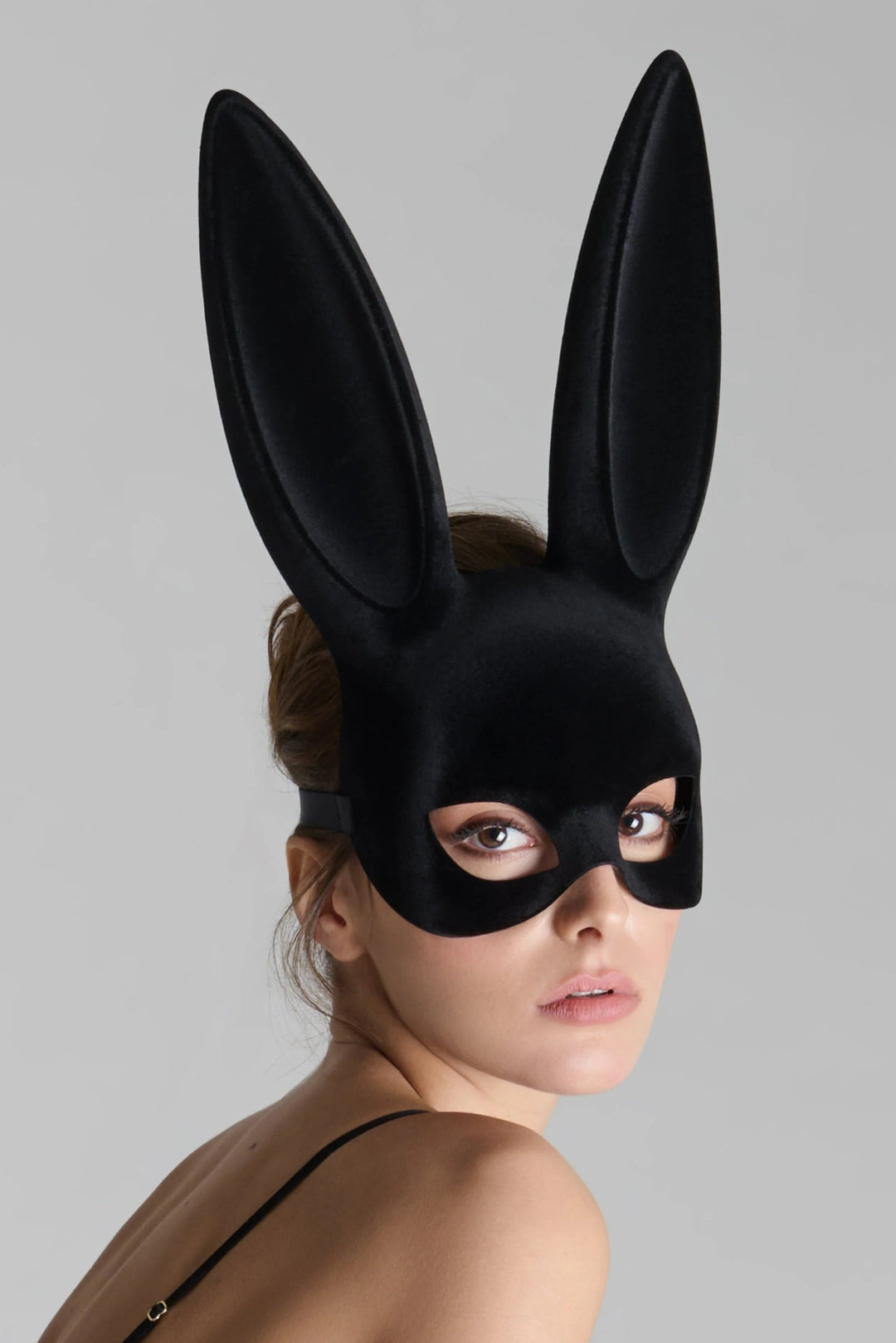 Maison Close Velvet Bunny Mask With Pompom - Sugar Cookies Lingerie