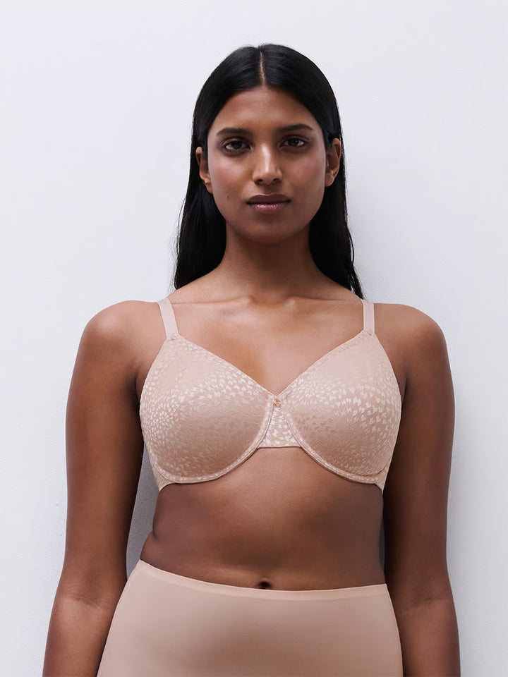 Chantelle C Magique Seamless Unlined Minimizer